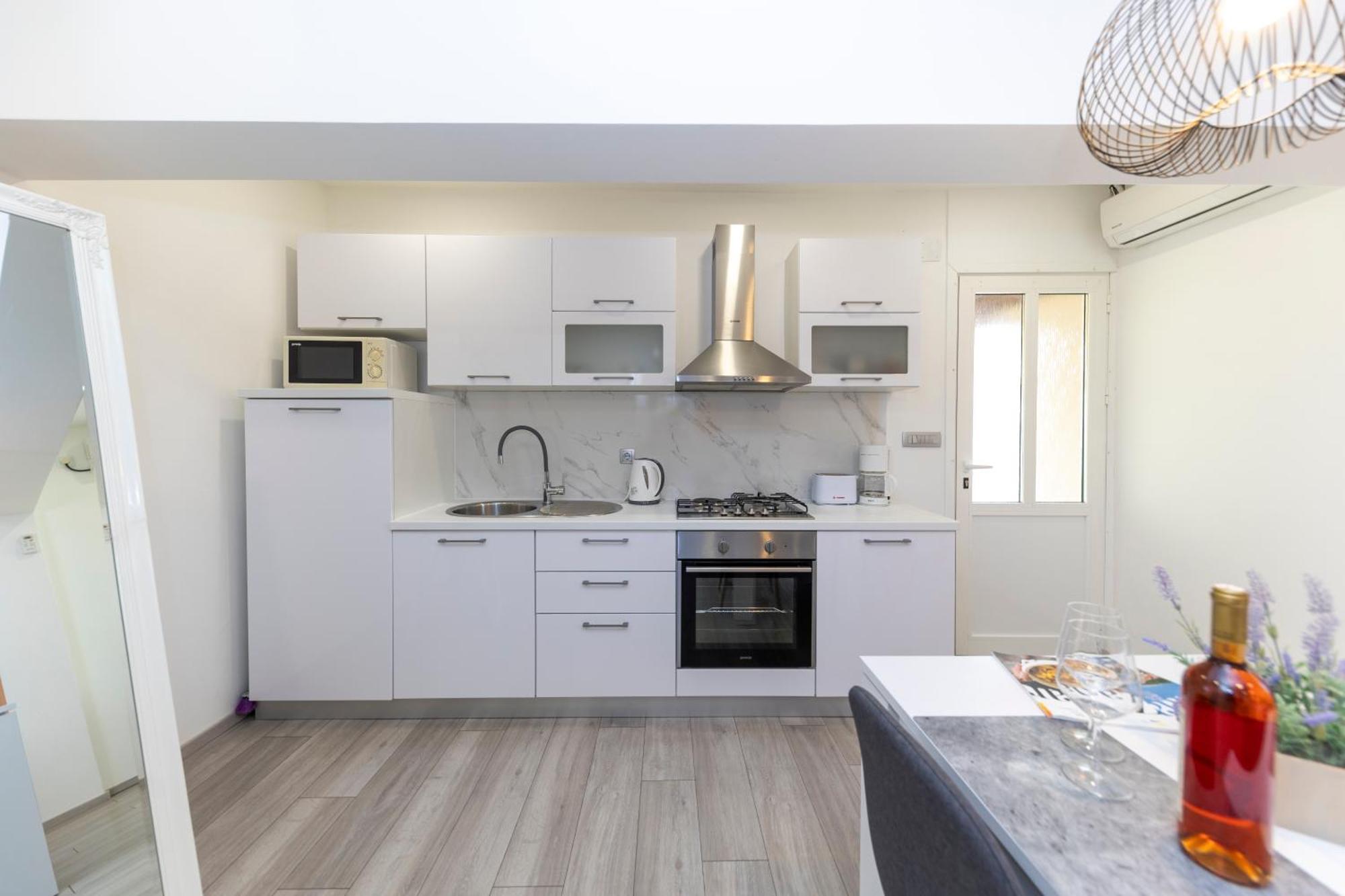 Family Apartments Zadar - Ryanair Exclusive Ngoại thất bức ảnh