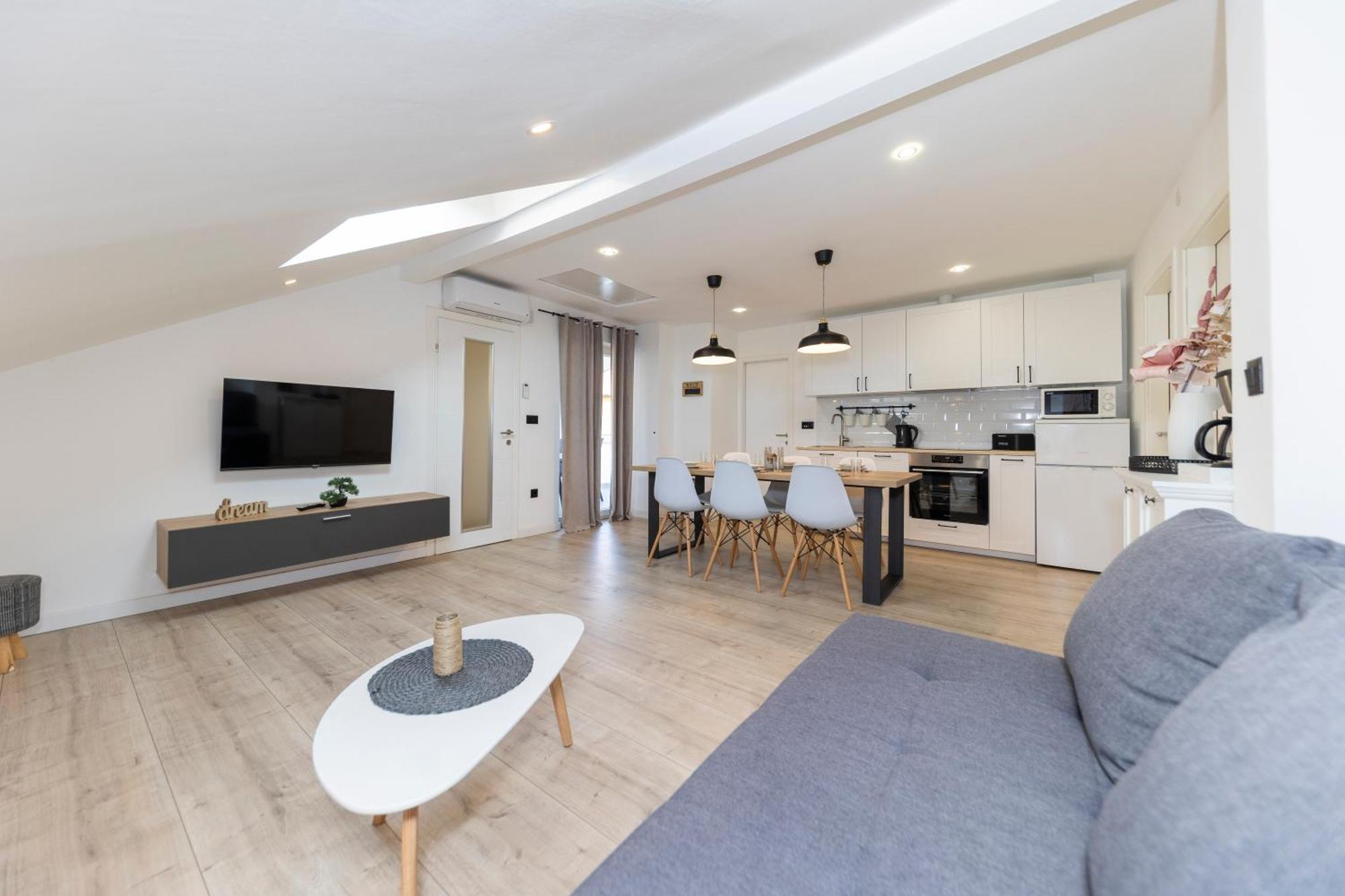 Family Apartments Zadar - Ryanair Exclusive Ngoại thất bức ảnh