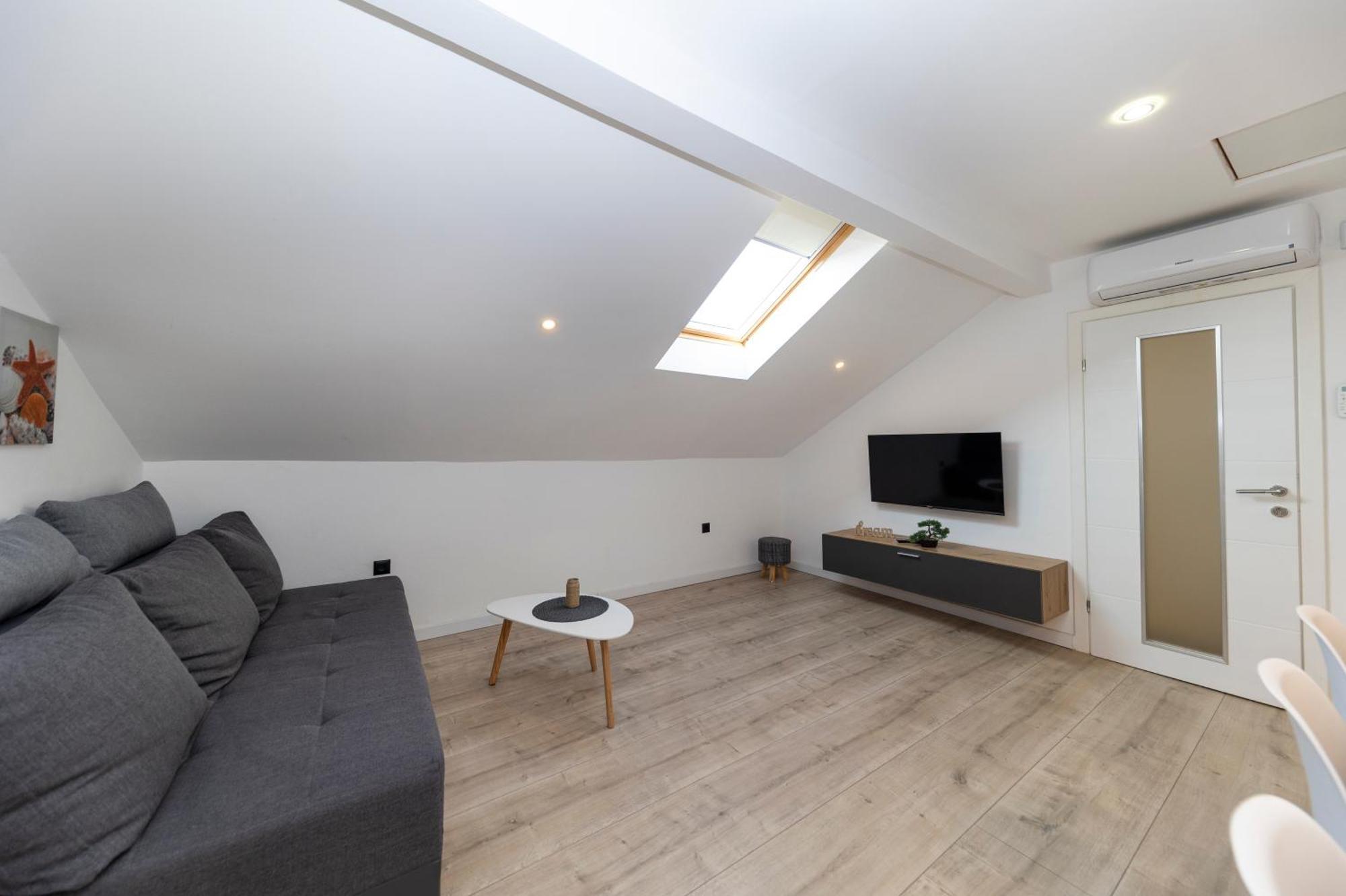 Family Apartments Zadar - Ryanair Exclusive Ngoại thất bức ảnh