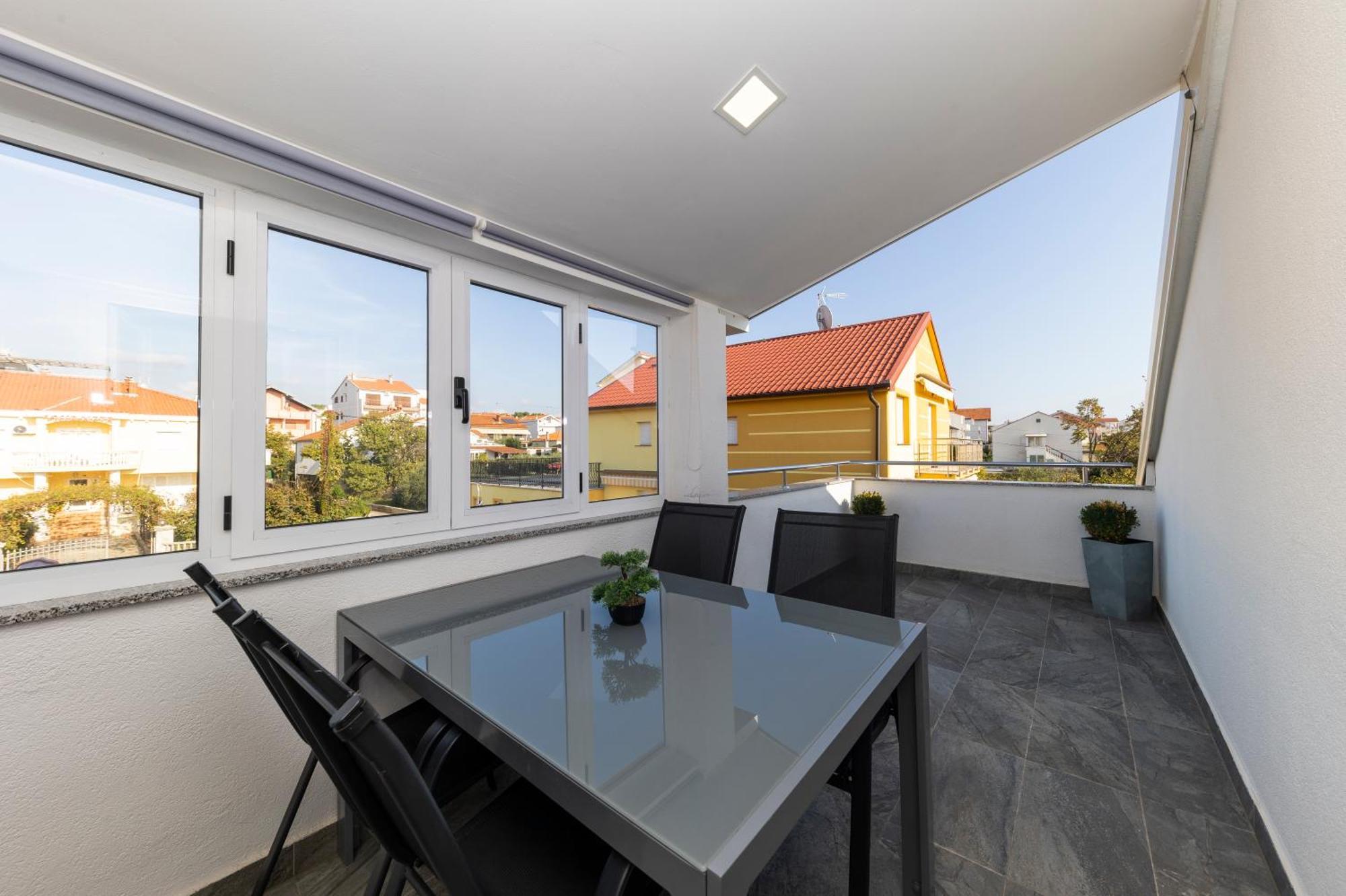 Family Apartments Zadar - Ryanair Exclusive Ngoại thất bức ảnh