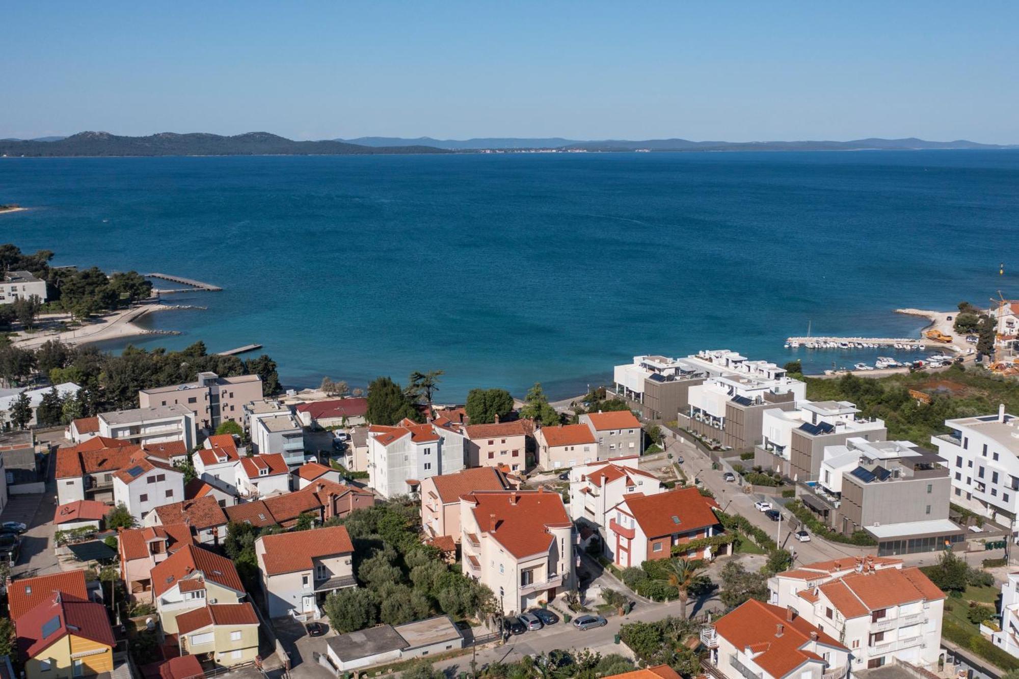 Family Apartments Zadar - Ryanair Exclusive Ngoại thất bức ảnh